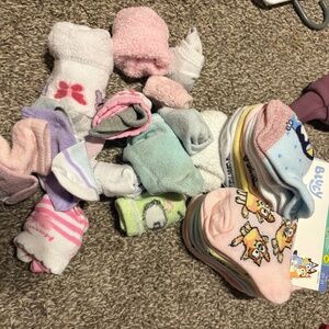 12-18 months socks bows gloves hat